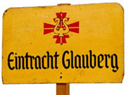Altes Schild der Eintracht Glauberg