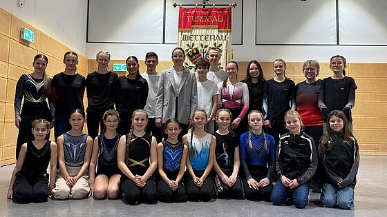 Gruppenbild Sarah Voss und Eintracht Glauberg - Turnen